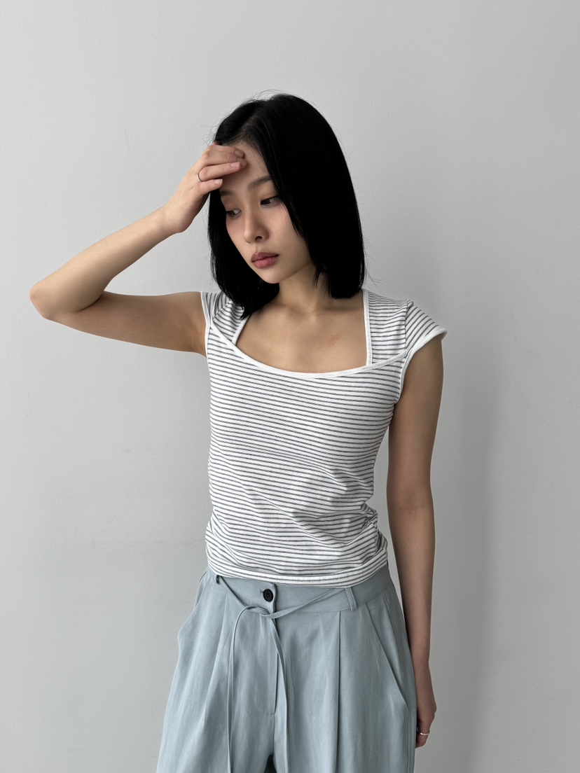 KARE/WEREPIECE韓國㊣直郵東大門代購女裝新款25春夏推薦T恤KARE/WEREPIECET恤