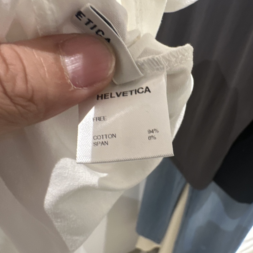 HELVETICA韓國直郵㊣女裝新款熱賣25春夏時尚人氣休閑推薦T恤HELVETICAT恤