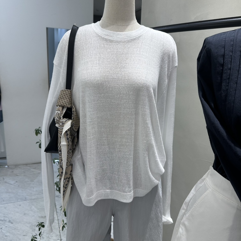 BOUTIQUE SEOUL-P韓國直郵㊣東大門實拍女裝新款時尚長袖T恤But ton/BOUTIQUE SEOUL長袖T恤