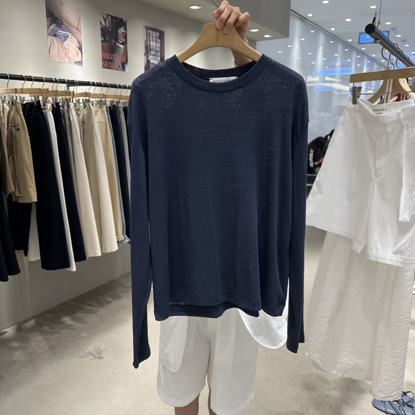 BOUTIQUE SEOUL-P韓國直郵㊣東大門實拍女裝新款時尚長袖T恤But ton/BOUTIQUE SEOUL長袖T恤圖色2