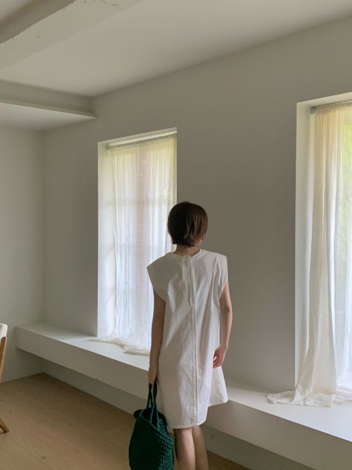 MARE韓國㊣直郵東大門代購女裝新品推薦熱賣時尚休閑連衣裙V領MARE連衣裙