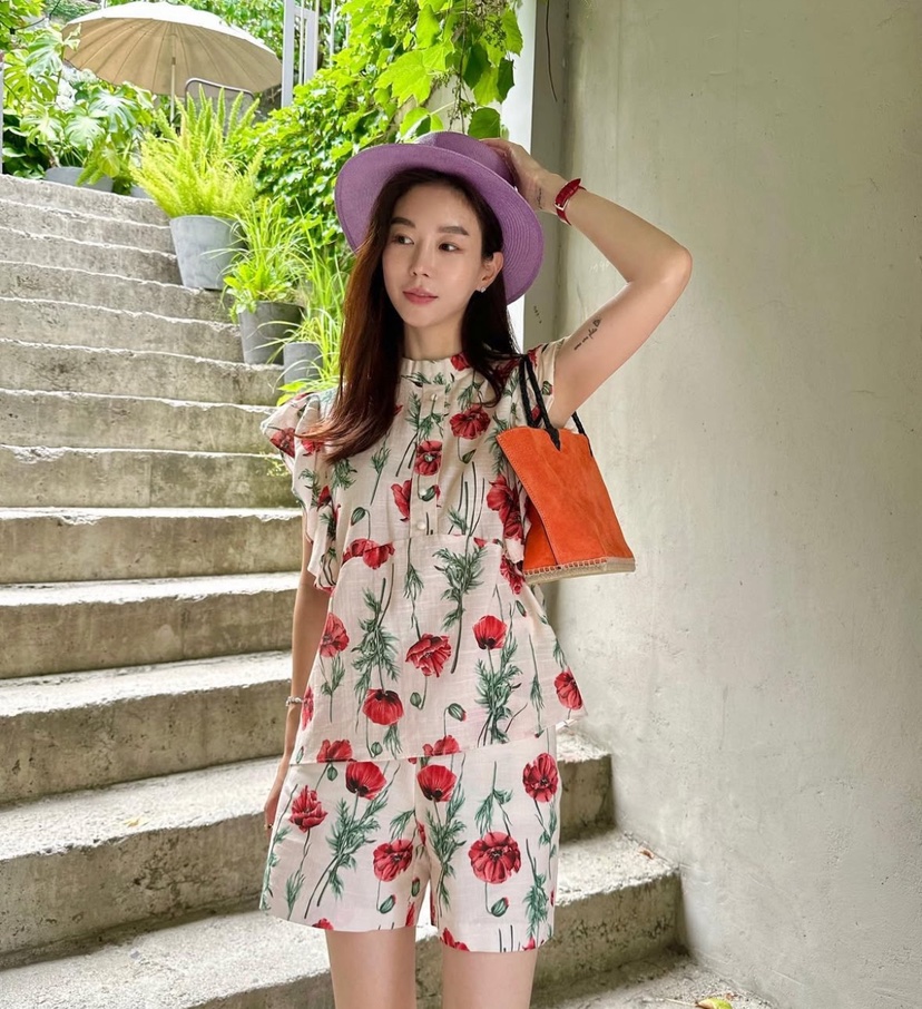 AWESOME-L韓國直郵㊣女裝新款25春夏推薦休閑人氣熱賣套裝AWESOME-L套裝