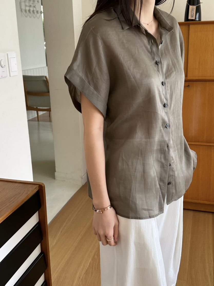 LE VASE韓國直郵㊣東大門實拍女裝新款人氣25春夏襯衫蕾絲衫LE VASE襯衫/蕾絲衫