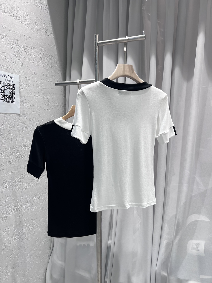 CLOTH韓國直郵㊣東大門實拍女裝新款25春夏推薦熱賣T恤V領套裝CLOTHT恤