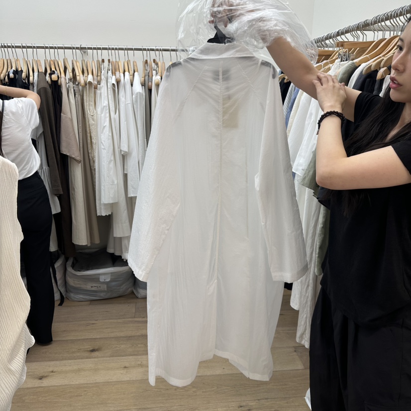 COMETE韓國直郵㊣東大門實拍女裝新品推薦人氣時尚長款風衣COMETE長款風衣