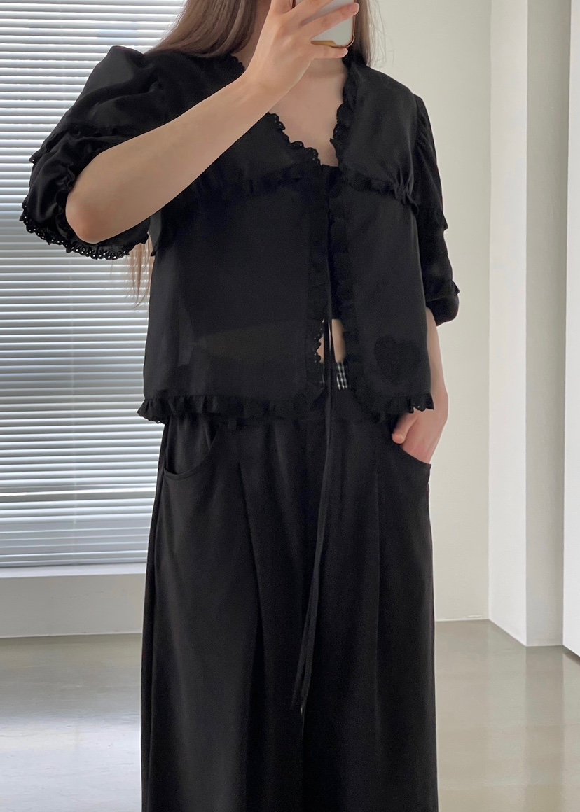 ANOTHER AVENUE東大門直郵女裝新品人氣25春夏時尚襯衫蕾絲衫ANOTHER AVENUE襯衫/蕾絲衫
