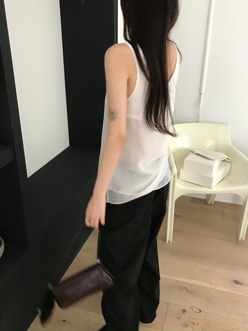 ESCHER東大門直郵女裝新品休閑25春夏時尚推薦熱賣吊帶背心ESCHER吊帶/背心