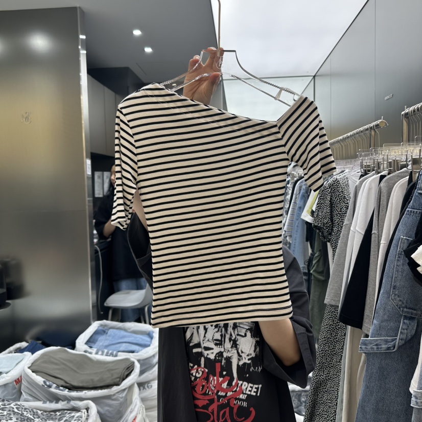MADCITY韓國直郵女裝新品25春夏時尚職業人氣休閑真品熱賣T恤MADCITYT恤
