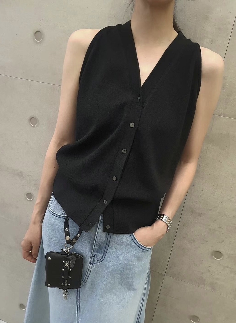 GENTLE B韓國直郵㊣東大門實拍女裝新品熱賣25春夏吊帶背心GENTLE B吊帶/背心