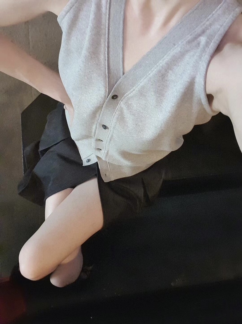 GENTLE B韓國直郵㊣東大門實拍女裝新品熱賣25春夏吊帶背心GENTLE B吊帶/背心