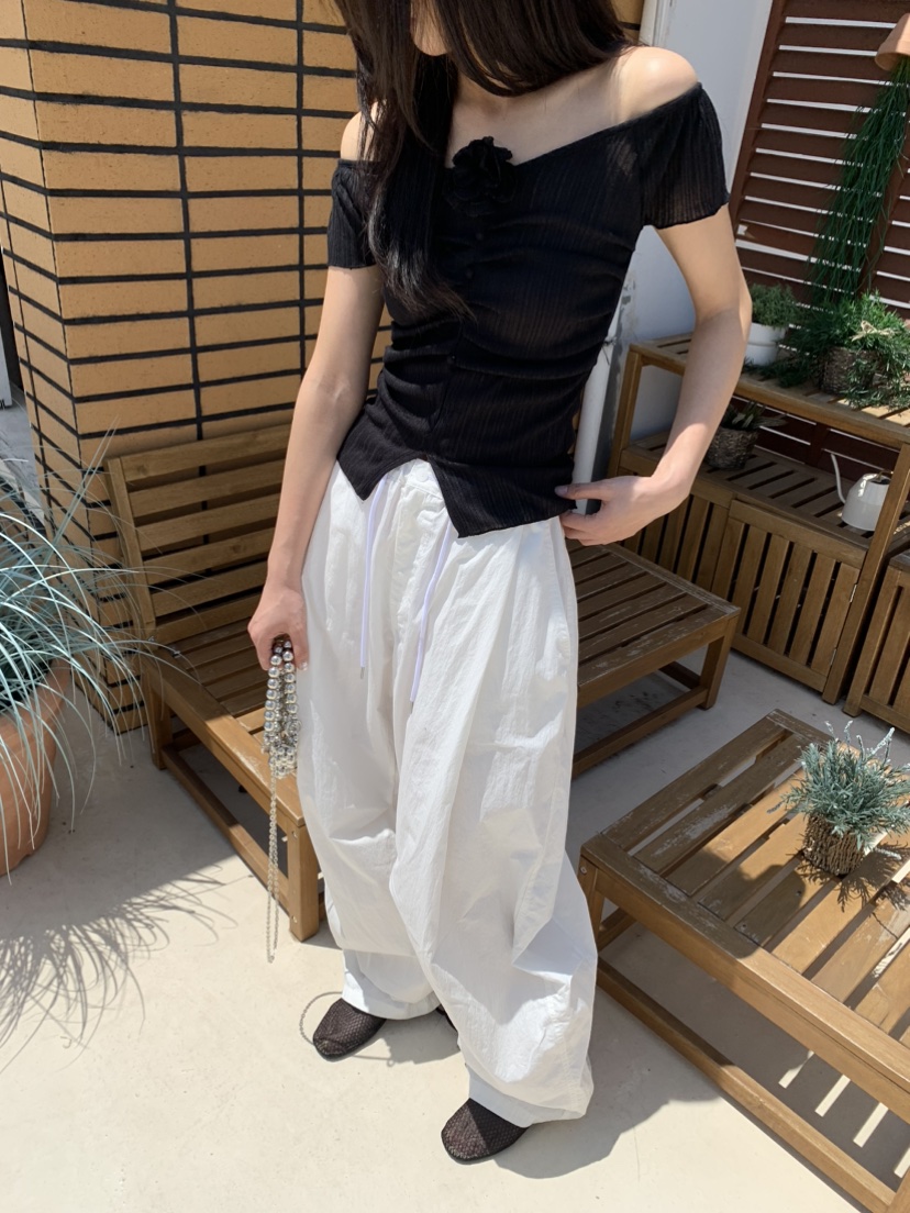 BADCALM直郵韓國代購㊣女裝新品休閑時尚熱賣T恤含脖帶褶皺BADCALMT恤