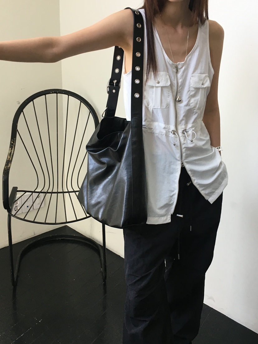 MONDAYMORING韓國直郵㊣女裝新品推薦25春夏吊帶背心不含內搭MONDAYMORING吊帶/背心