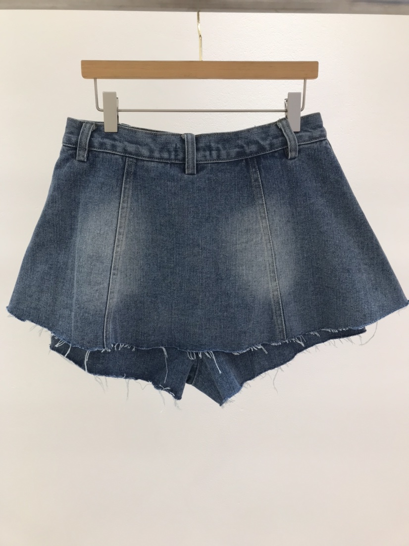 KC MARKET直郵韓國代購㊣女裝新品休閑時尚人氣25春夏短褲圓領KC MARKET短褲