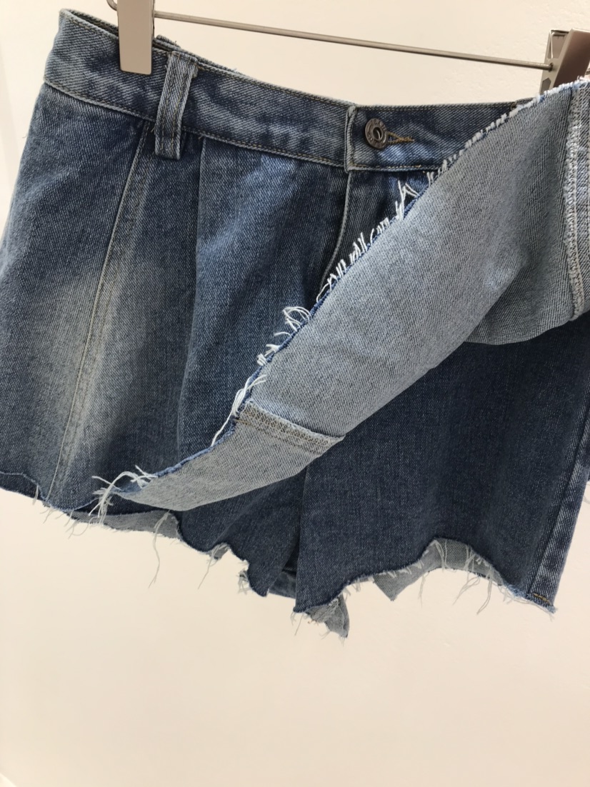 KC MARKET直郵韓國代購㊣女裝新品休閑時尚人氣25春夏短褲圓領KC MARKET短褲