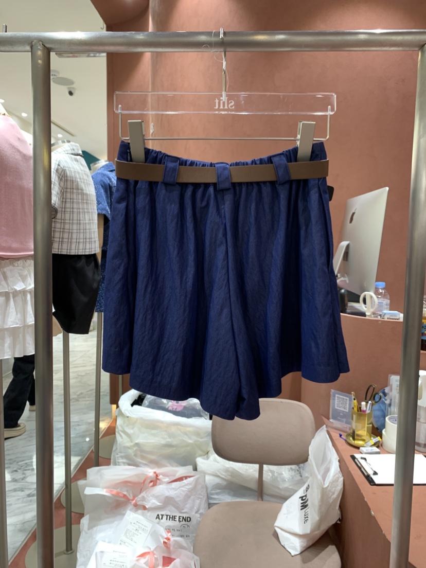 SLIT韓國直郵㊣東大門實拍女裝新款熱賣25春夏短褲不含腰帶SLIT短褲