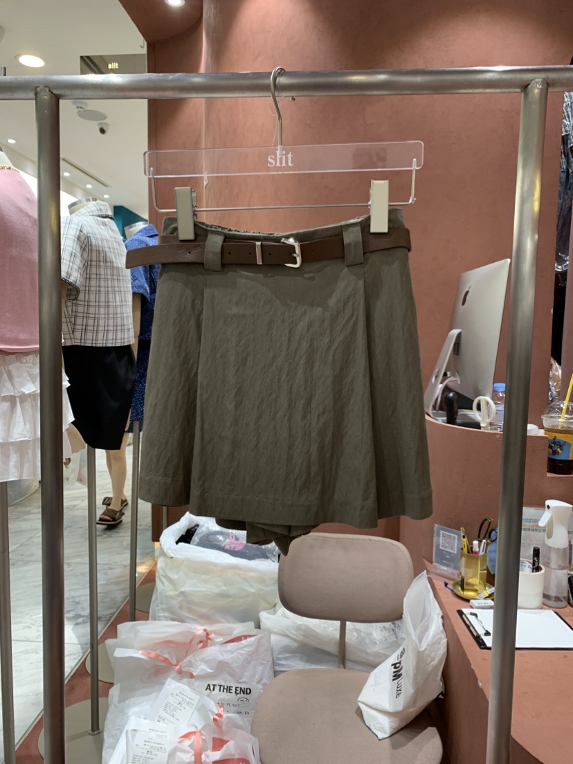 SLIT韓國直郵㊣東大門實拍女裝新款熱賣25春夏短褲不含腰帶SLIT短褲