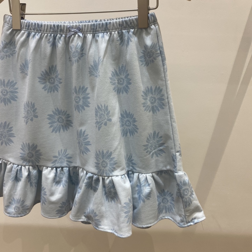 SILVER韓國直郵㊣東大門實拍女裝新品25春夏時尚熱賣推薦短裙SILVER短裙
