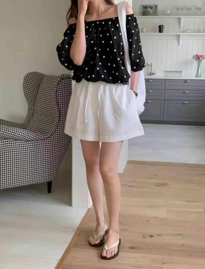 BOBBIE DOLL韓國㊣直郵東大門代購女裝新品時尚襯衫蕾絲衫BOBBIE DOLL襯衫/蕾絲衫