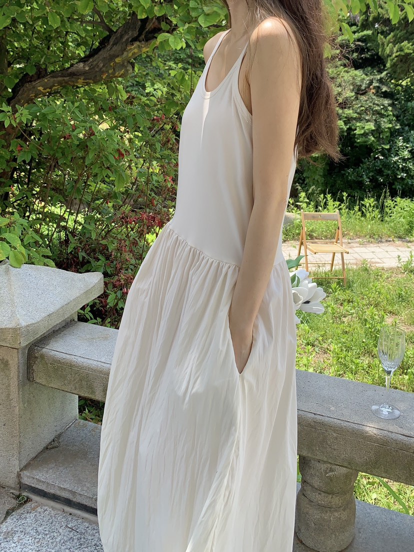 FORMSTUDIO韓國直郵㊣女裝新款人氣熱賣休閑推薦時尚連衣裙FORMSTUDIO連衣裙