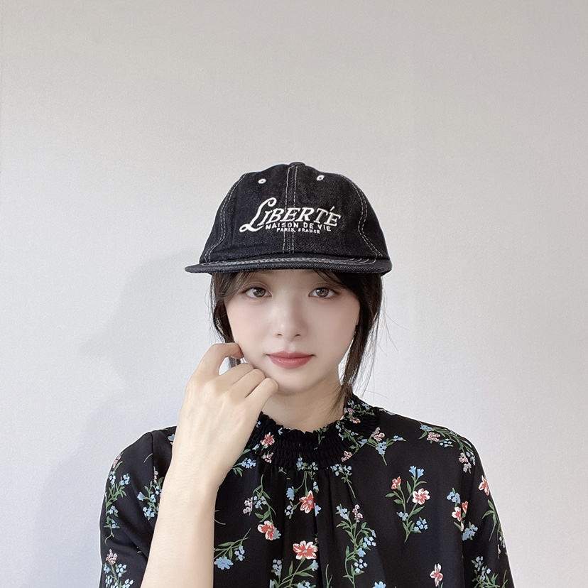 LOVELY HAT韓國直郵㊣東大門實拍女裝新款時尚休閑熱賣帽子LOVELY HAT帽子