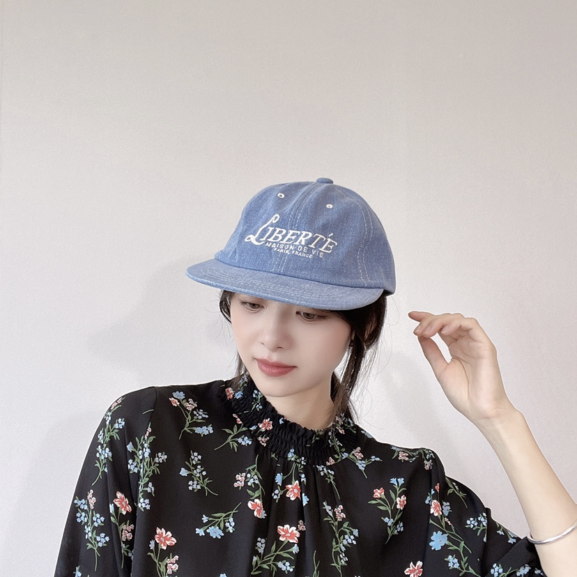 LOVELY HAT韓國直郵㊣東大門實拍女裝新款時尚休閑熱賣帽子LOVELY HAT帽子