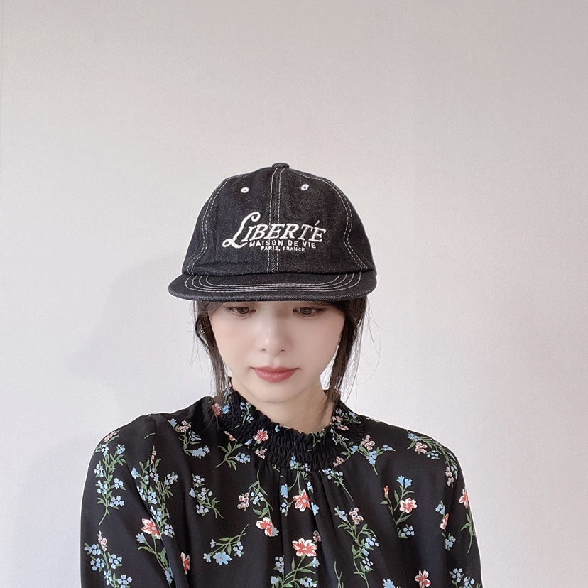 LOVELY HAT韓國直郵㊣東大門實拍女裝新款時尚休閑熱賣帽子LOVELY HAT帽子圖色2