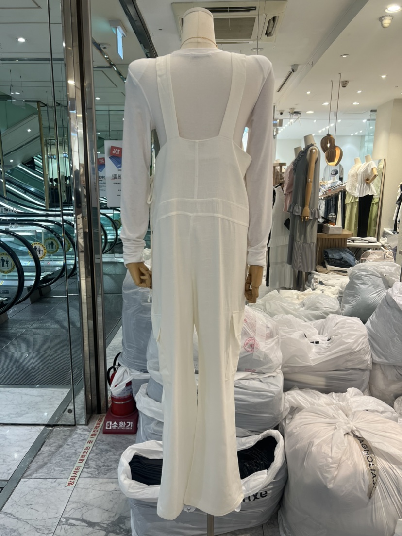 MAGNOLIA36-L韓國直郵㊣東大門實拍女裝新品時尚推薦連體褲MAGNOLIA36-L連體褲