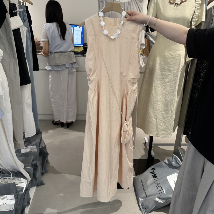 MENTOR韓國代購女裝新品25春夏真品熱賣人氣時尚連衣裙含小包MENTOR連衣裙圖色2