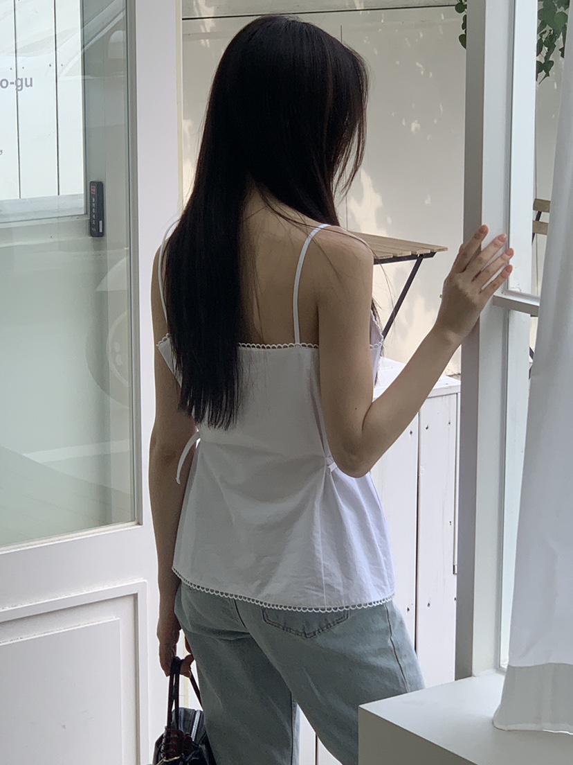 LOGARDEN東大門直郵女裝新品推薦時尚職業熱賣吊帶背心刺繡LO GARDEN吊帶/背心