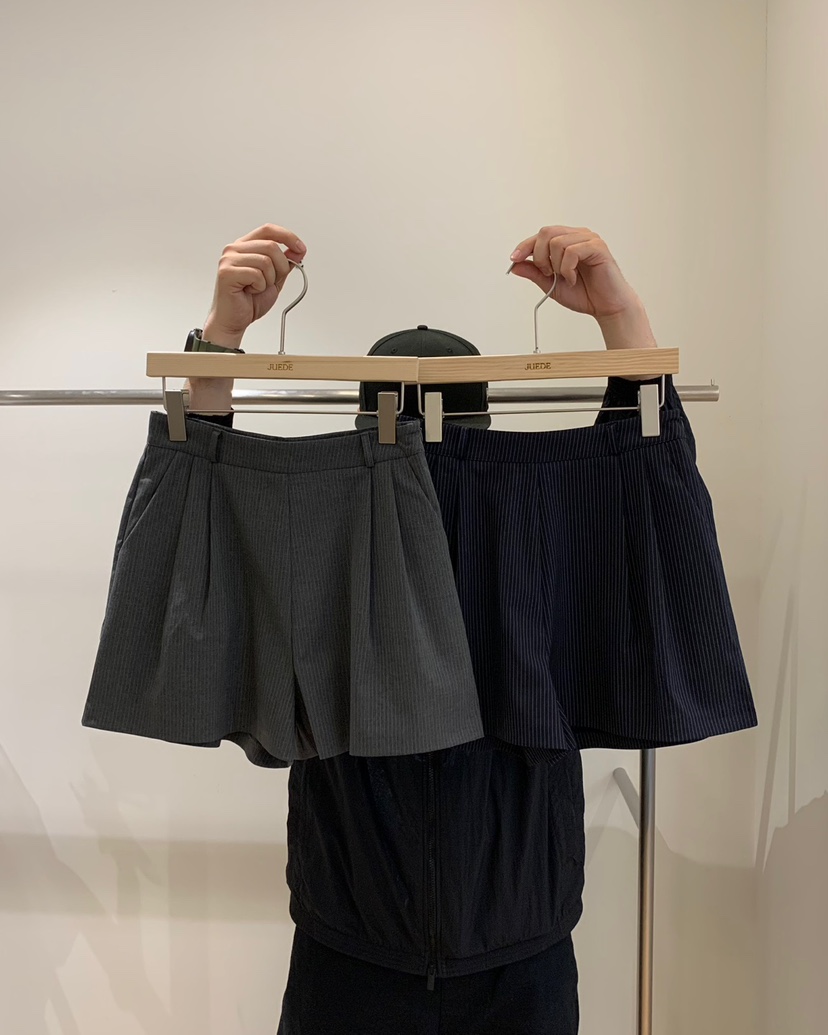 JUEDE（此品牌容易投訴）東大門代購女裝新款職業休閑人氣短褲JUEDE短褲