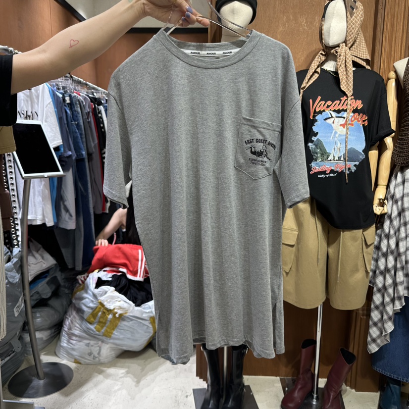 AMOUR韓國直郵女士新款時尚熱賣職業25春夏人氣推薦休閑T恤AMOURT恤圖色2