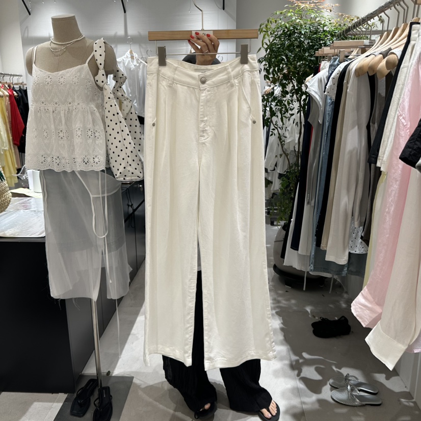 AYCE東大門實拍女士新款人氣職業推薦25春夏熱賣休閑牛仔褲101SHOWROOM/AYCE牛仔褲圖色1