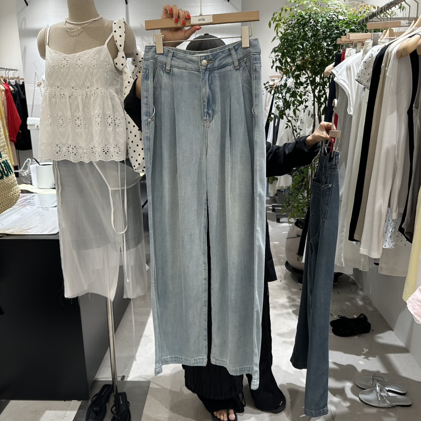 AYCE東大門實拍女士新款人氣職業推薦25春夏熱賣休閑牛仔褲101SHOWROOM/AYCE牛仔褲圖色2