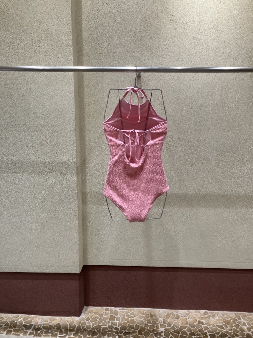 BROCCOLISALAD東大門直郵女裝新款職業熱賣人氣推薦泳裝荷葉邊BROCCOLISALAD泳裝