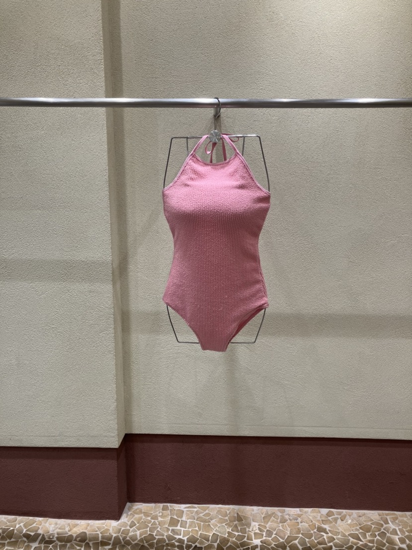 BROCCOLISALAD東大門直郵女裝新款職業熱賣人氣推薦泳裝荷葉邊BROCCOLISALAD泳裝圖色1