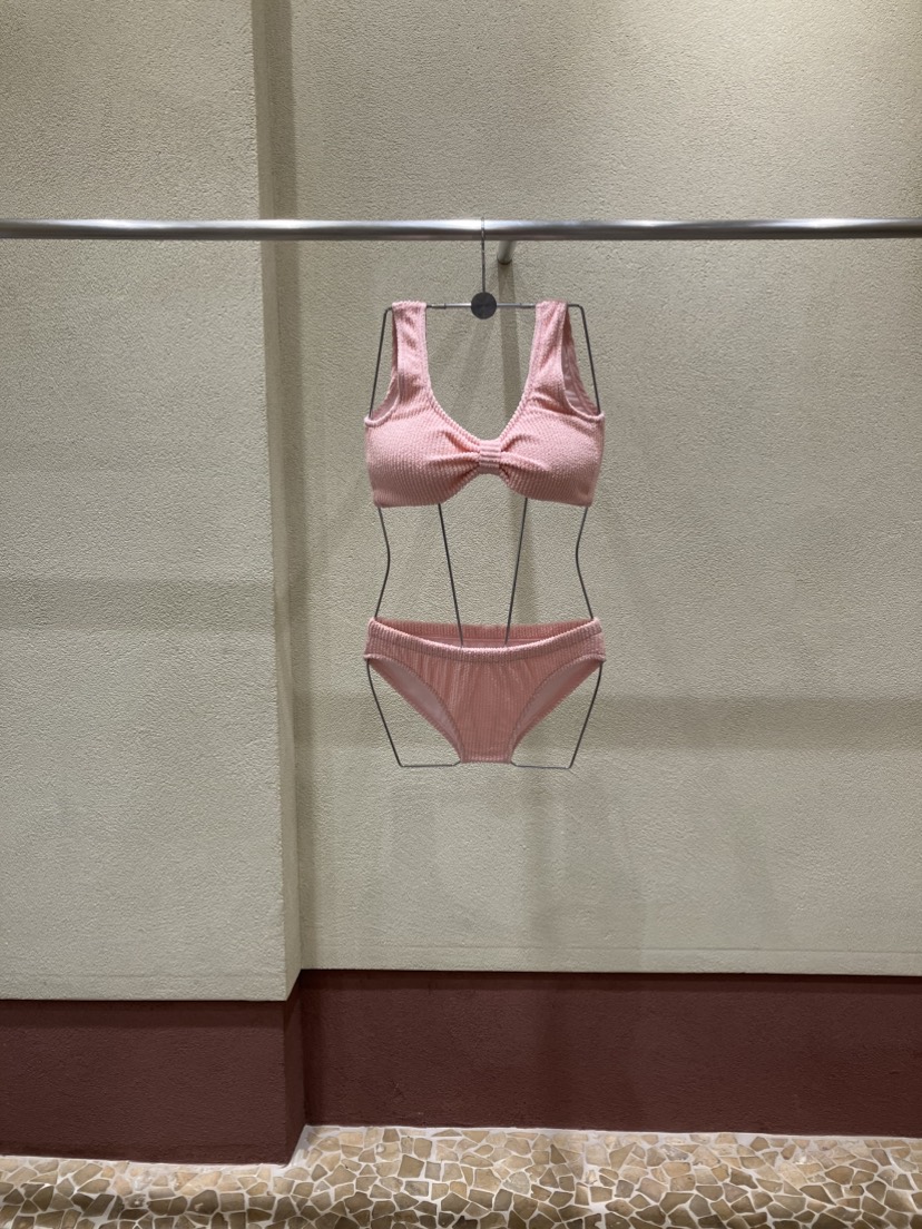 BROCCOLISALAD東大門直郵女裝新品人氣休閑推薦熱賣25春夏泳裝BROCCOLISALAD泳裝圖色1