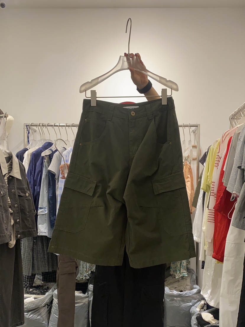 LOOKK東大門直郵女士新品真品熱賣時尚人氣職業推薦休閑短褲LOOKK短褲