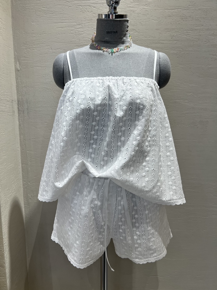 HI HIGH韓國直郵女士新品時尚人氣25春夏職業休閑短褲蕾絲SEESTAR/hi high短褲