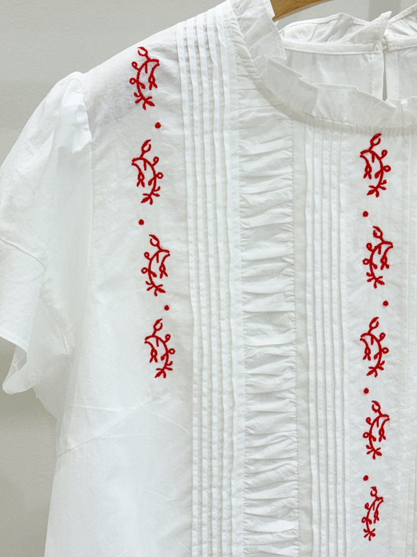 AUTUMN BEIGE PLUS東大門代購女裝新品25春夏休閑襯衫蕾絲衫A.b/AUTUMN BEIGE襯衫/蕾絲衫