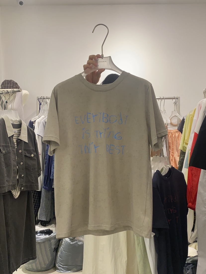 LOOKK韓國直郵女裝新品推薦25春夏熱賣職業真品時尚休閑T恤LOOKKT恤圖色3