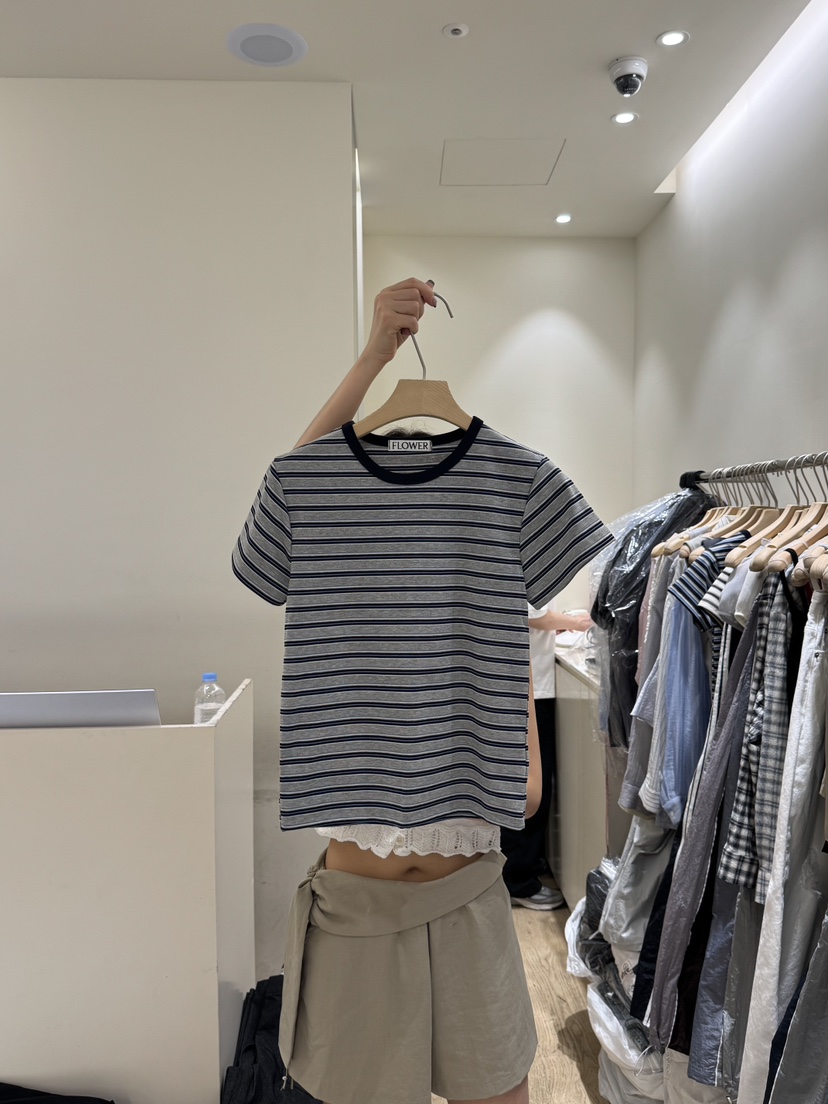 FLOWER-L東大門代購女裝新品人氣熱賣25春夏真品時尚休閑T恤FLOWERT恤圖色2