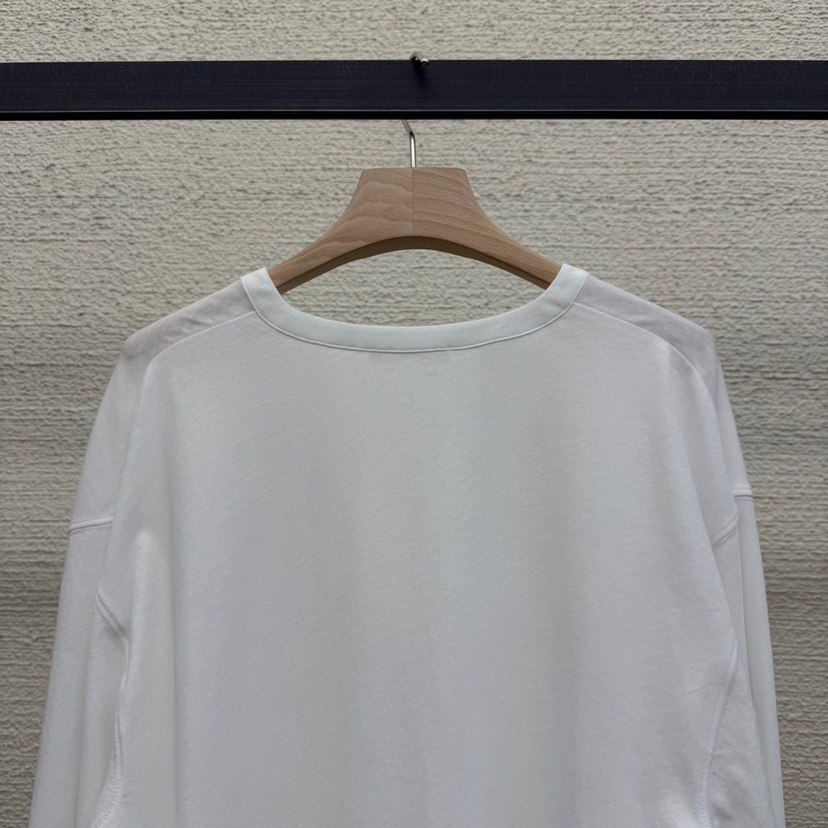 AT THE BAGEL東大門實拍女裝新品時尚推薦休閑25春夏長袖T恤AT THE BAGEL長袖T恤