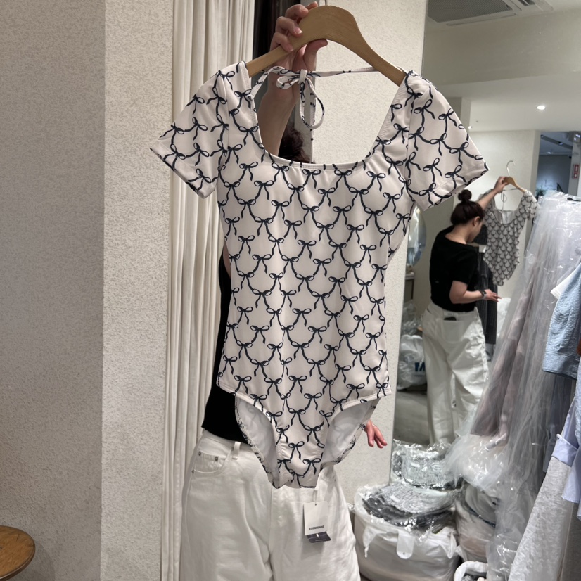 SSEMIENNE東大門實拍女裝新款休閑推薦人氣熱賣時尚職業泳裝SSEMIENNE泳裝圖色2