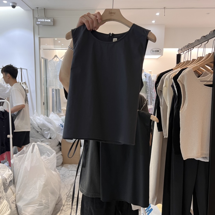 LA MAGIE FEMME韓國代購女裝新品人氣熱賣推薦25春夏吊帶背心Lamagie Femme吊帶/背心圖色2