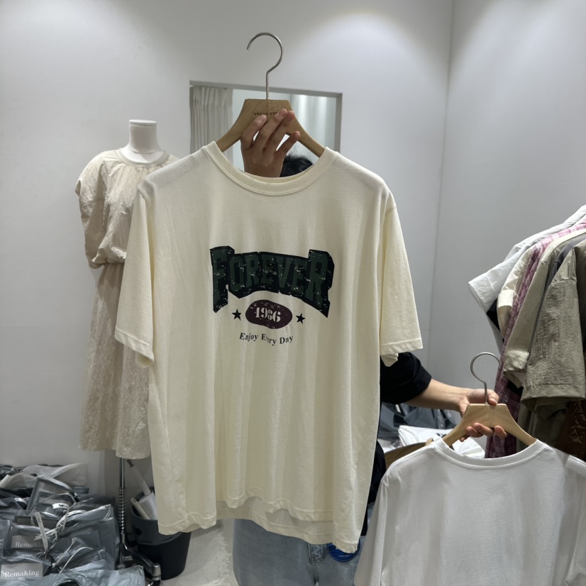 URBANSTORY/REMAKING東大門代購女士新款熱賣時尚休閑推薦T恤Remaking/URBANSTORYT恤圖色3