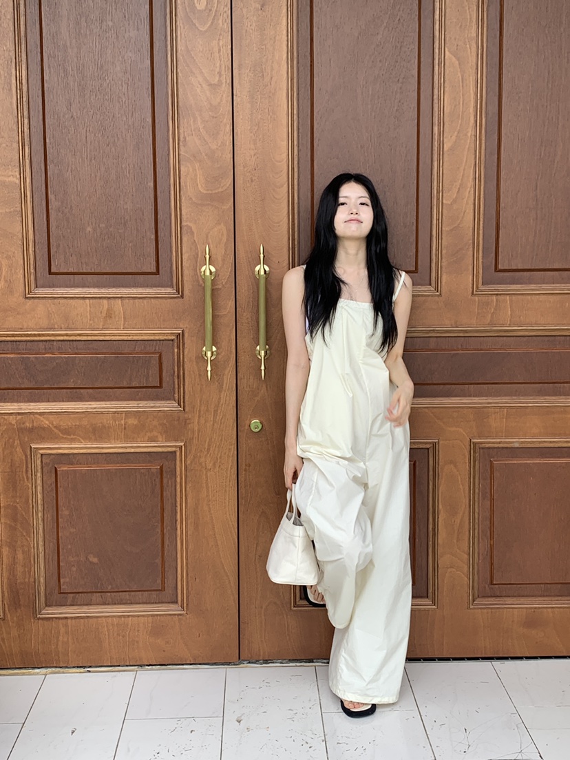 LOGARDEN韓國代購女士新款推薦25春夏人氣休閑背帶褲不含內搭LO GARDEN背帶褲