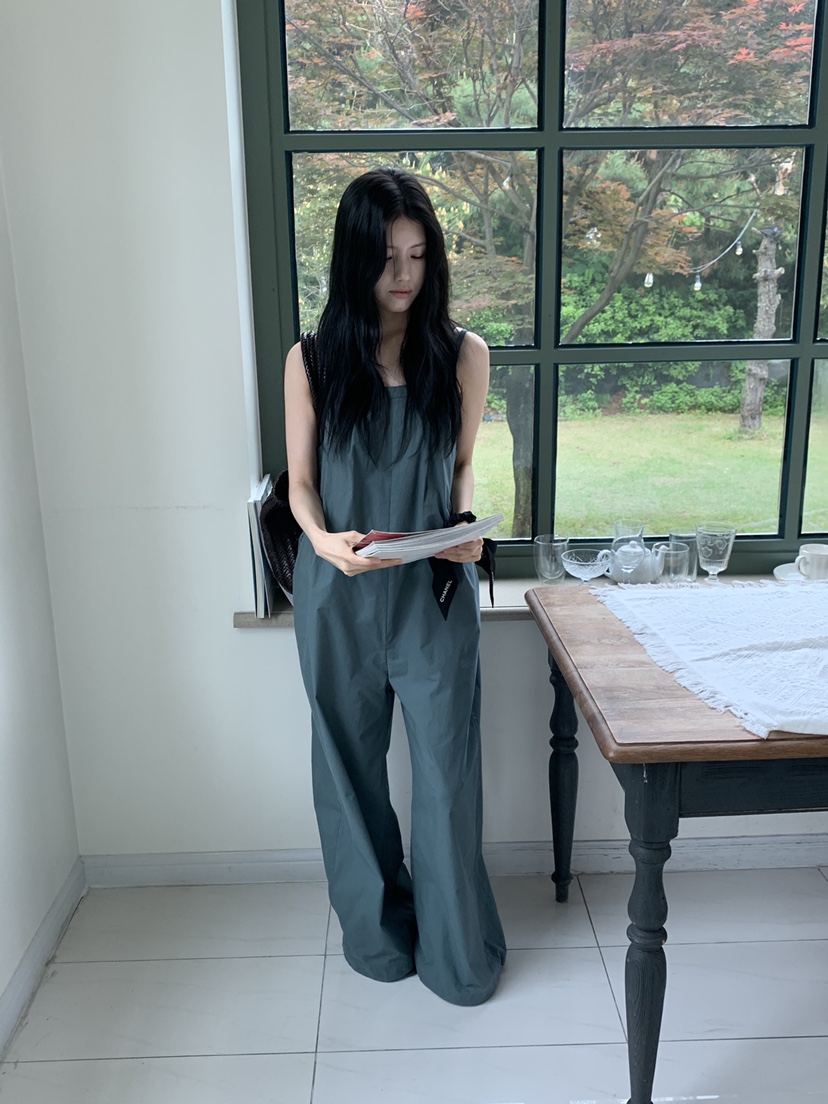 LOGARDEN韓國代購女士新款推薦25春夏人氣休閑背帶褲不含內搭LO GARDEN背帶褲