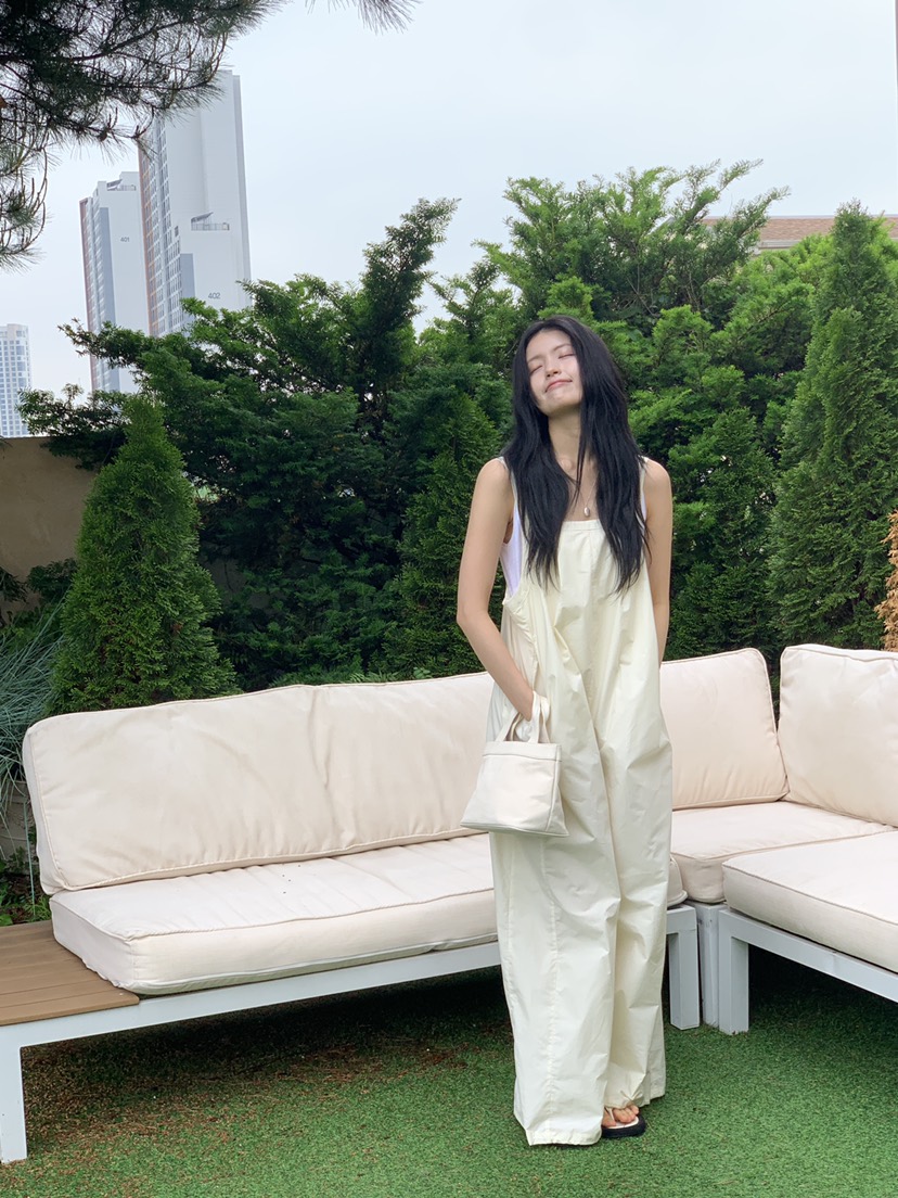 LOGARDEN韓國代購女士新款推薦25春夏人氣休閑背帶褲不含內搭LO GARDEN背帶褲