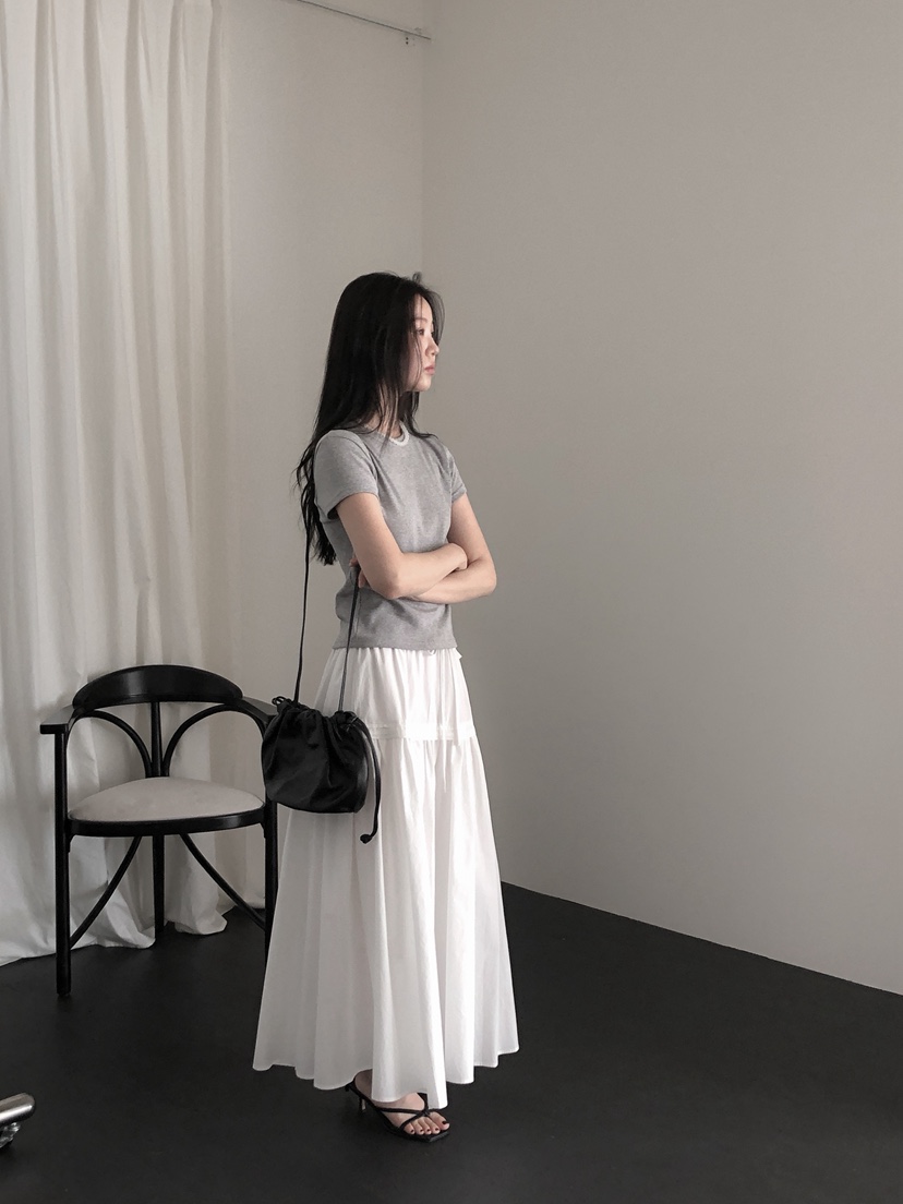 LE BUTTER東大門直郵女裝新品25春夏職業真品熱賣時尚人氣T恤LE BUTTERT恤