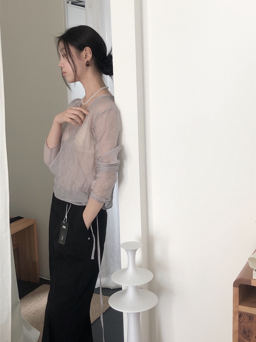 LE BUTTER東大門直郵女裝新品休閑真品襯衫蕾絲衫不含內搭LE BUTTER襯衫/蕾絲衫